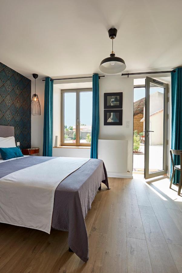Au Logis De Bellefois - Chambres D'Hotes Neuville-de-Poitou ภายนอก รูปภาพ