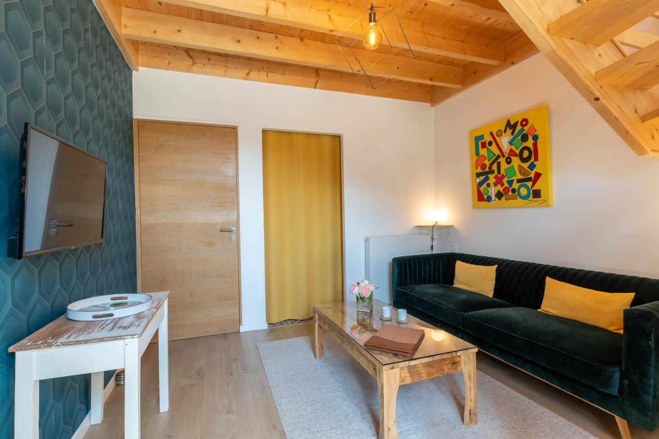 Au Logis De Bellefois - Chambres D'Hotes Neuville-de-Poitou ภายนอก รูปภาพ